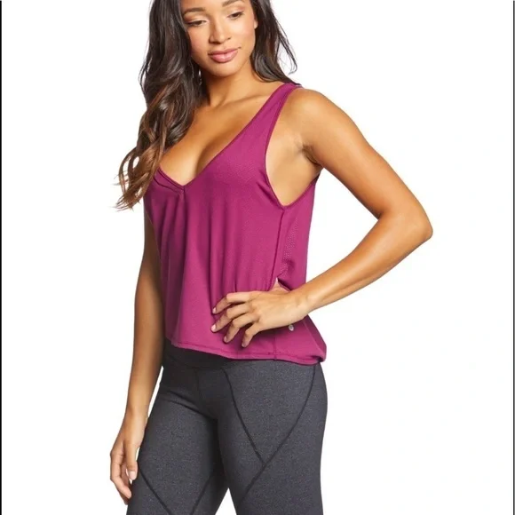 VIMMIA Intention Tank Top In Merlot Color Size Small - Picture 3 of 5